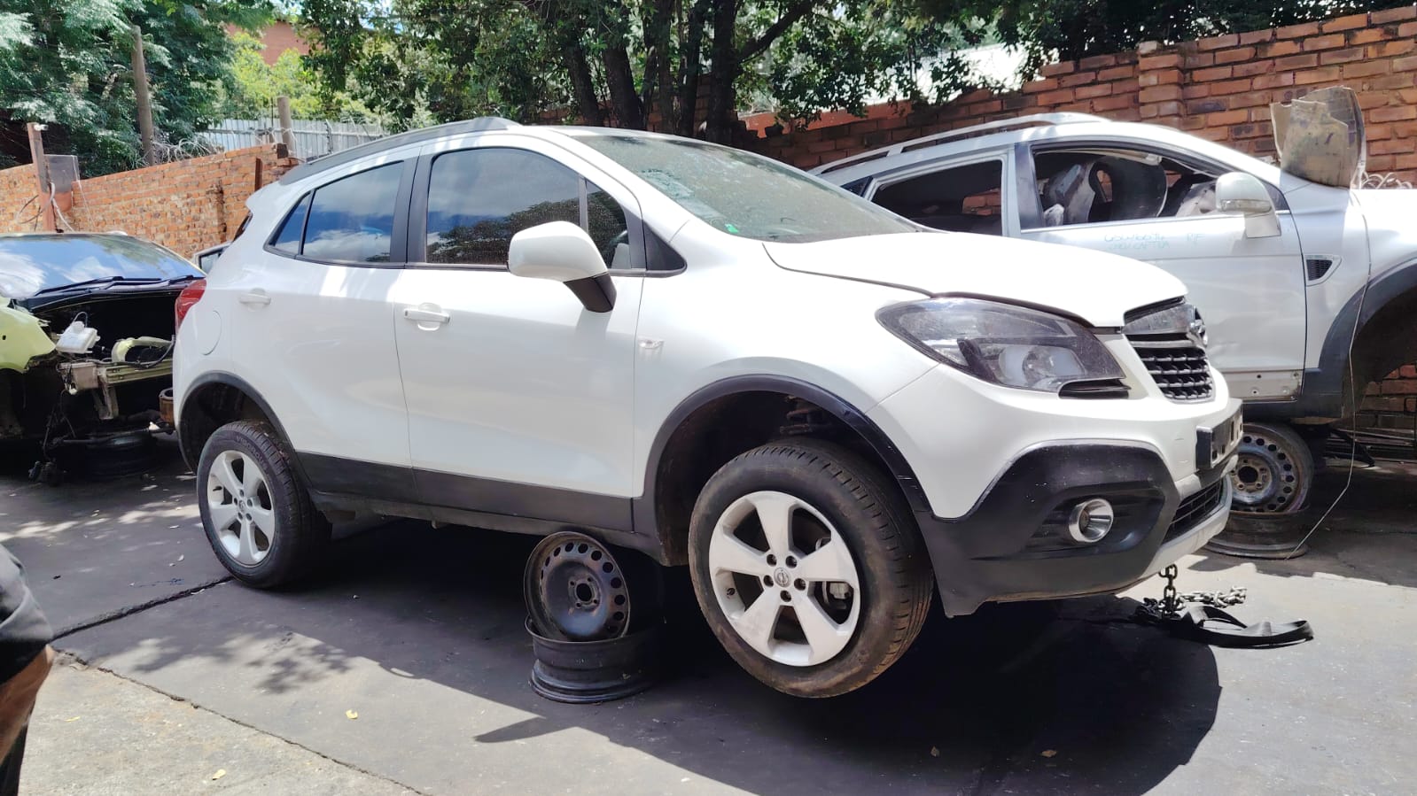 OPEL,MOKKA image
